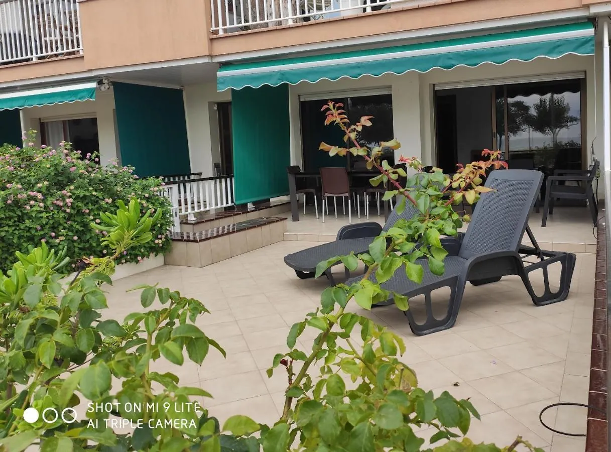 Апартаменты Vilanova-Beach Виланова-и-ла-Желтру