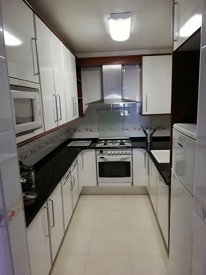 Vilanova-Beach Виланова-и-ла-Желтру 0*,